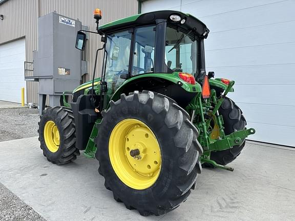 Image of John Deere 6110M equipment image 2