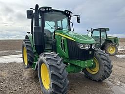 Image of John Deere 6110M equipment image 4