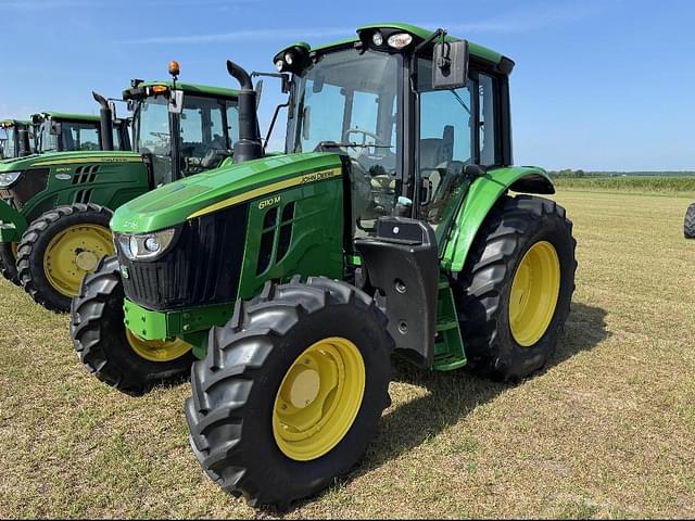 Image of John Deere 6110M equipment image 1