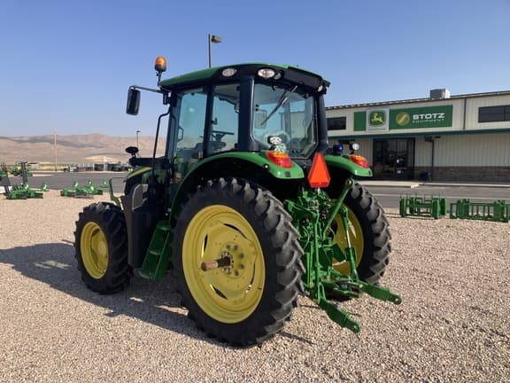 Image of John Deere 6110M equipment image 2