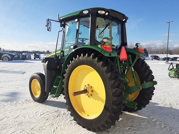 Image of John Deere 6110M equipment image 4