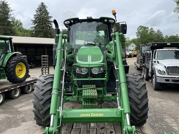 Image of John Deere 6110M equipment image 4