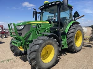 2022 John Deere 6110R Image