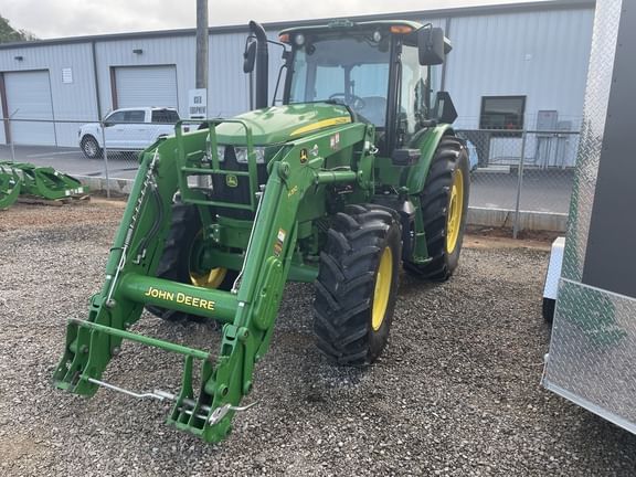 2022 John Deere 6120E Equipment Image0