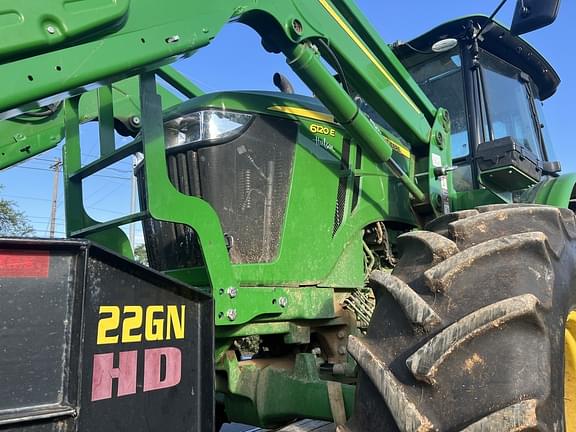 Image of John Deere 6120E equipment image 1