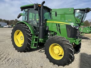 2022 John Deere 6120E Image