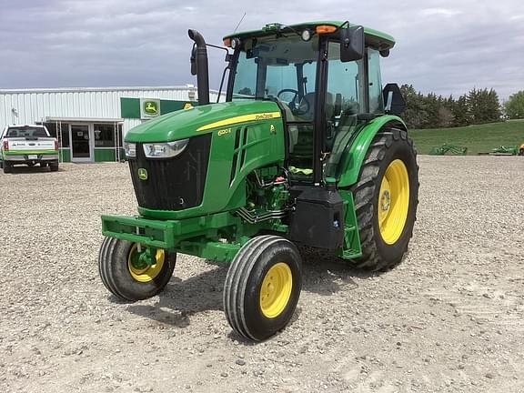 Image of John Deere 6120E equipment image 2