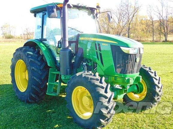 Image of John Deere 6120E equipment image 1