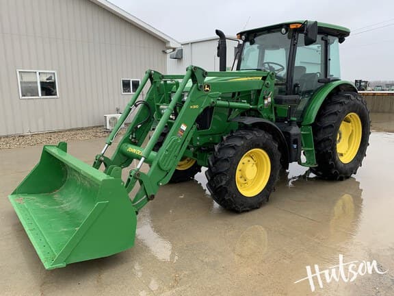 Image of John Deere 6120E equipment image 2