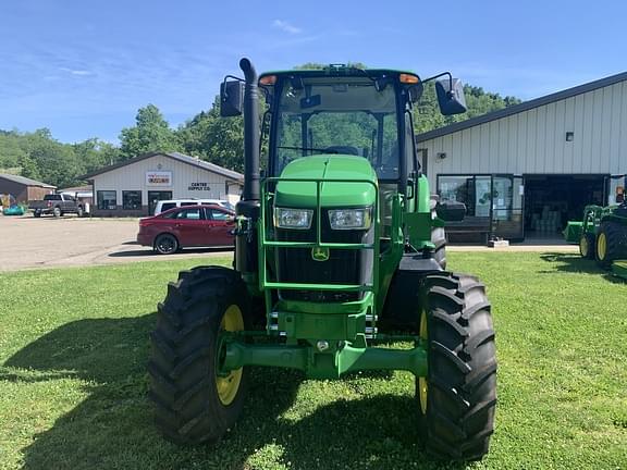 Image of John Deere 6120E equipment image 1