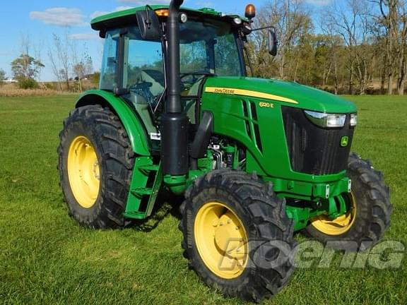 Image of John Deere 6120E equipment image 1