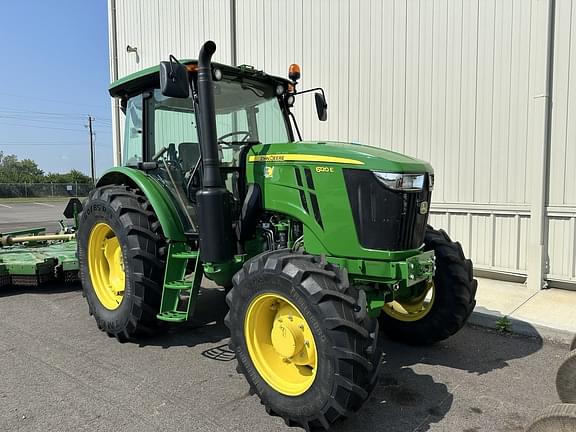 Image of John Deere 6120E equipment image 1