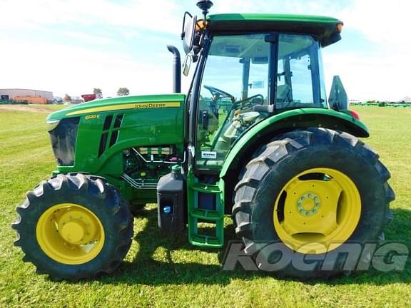 Image of John Deere 6120E equipment image 2