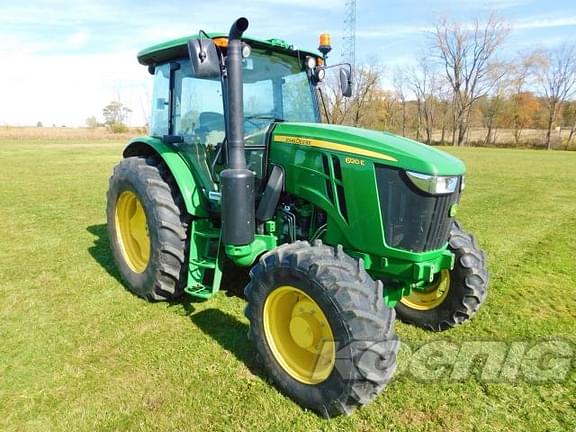 Image of John Deere 6120E equipment image 1