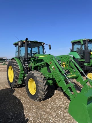 2022 John Deere 6120E Equipment Image0