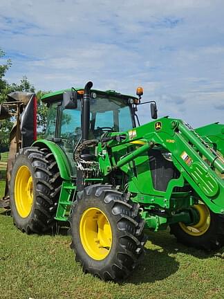 Image of John Deere 6120E equipment image 2
