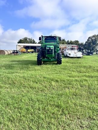 Image of John Deere 6120E equipment image 2