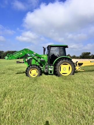 Main image John Deere 6120E