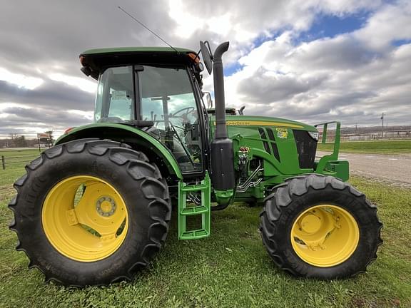 Image of John Deere 6120E Primary image