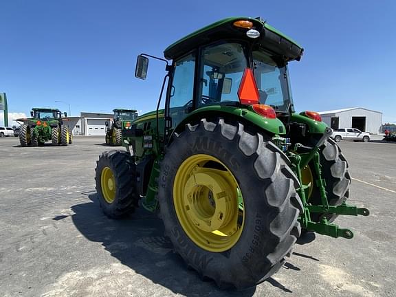 Image of John Deere 6120E equipment image 1