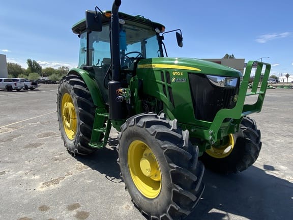 2023 John Deere 6120E Equipment Image0