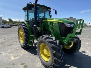 2023 John Deere 6120E Image
