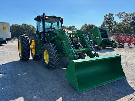 Image of John Deere 6120E equipment image 3