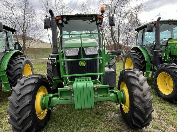 Image of John Deere 6120E equipment image 1