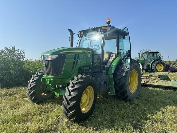 Image of John Deere 6120E equipment image 1