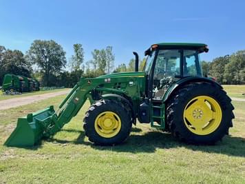 Main image John Deere 6120E