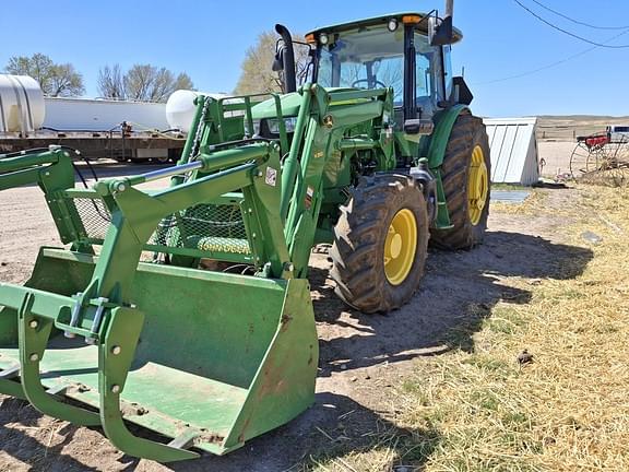 Image of John Deere 6120E equipment image 1