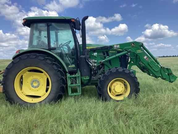 Image of John Deere 6120E equipment image 3