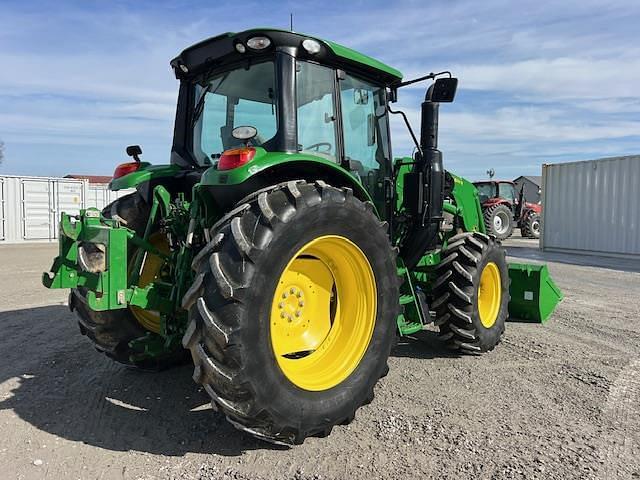 Image of John Deere 6120M equipment image 3