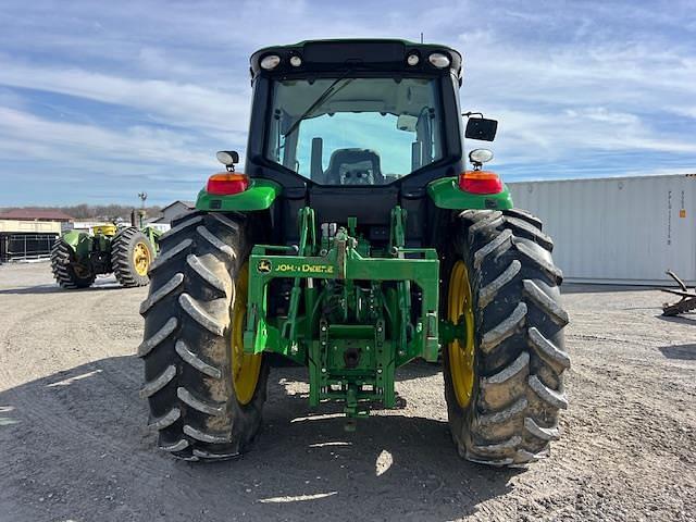 Image of John Deere 6120M equipment image 4