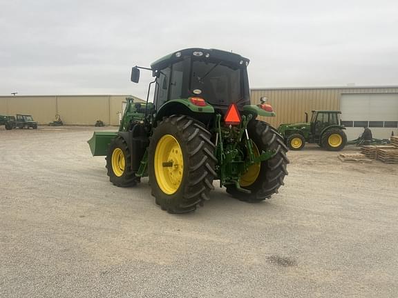 Image of John Deere 6120M equipment image 4