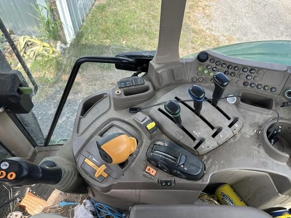 Image of John Deere 6120M equipment image 4