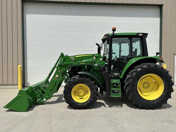 Image of John Deere 6120M equipment image 1
