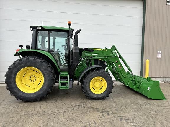 Image of John Deere 6120M equipment image 3