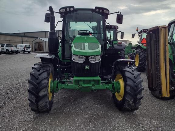 Image of John Deere 6120M equipment image 1