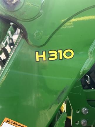 Image of John Deere 6120E equipment image 1