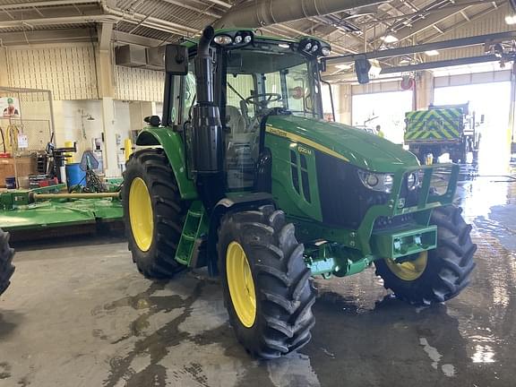 Image of John Deere 6120M equipment image 1