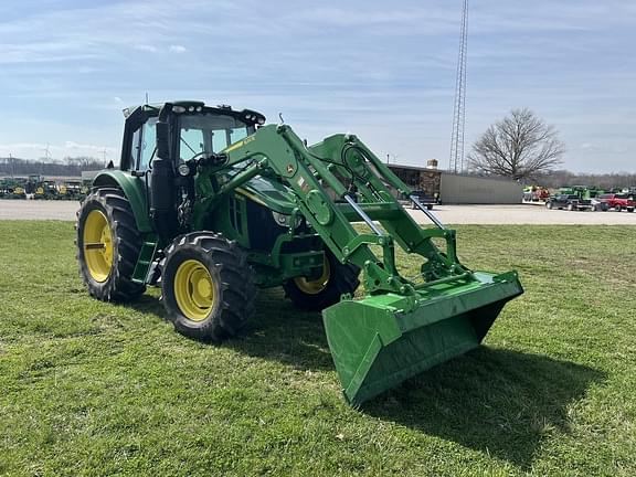 Image of John Deere 6120M equipment image 1