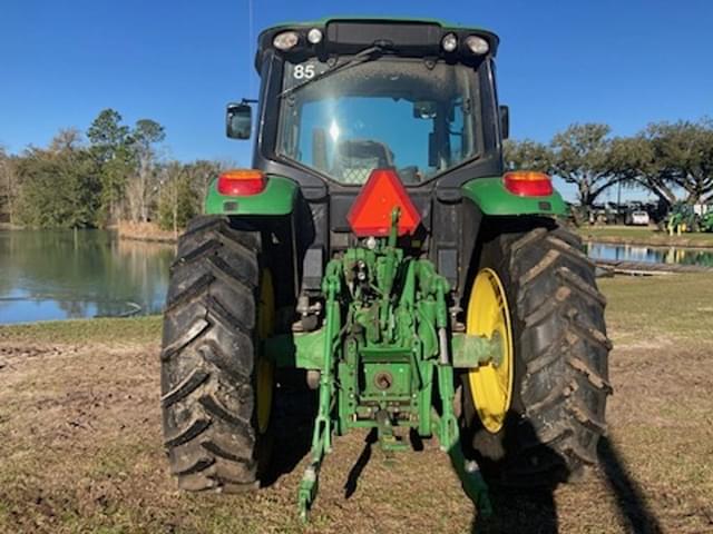 Image of John Deere 6120M equipment image 1