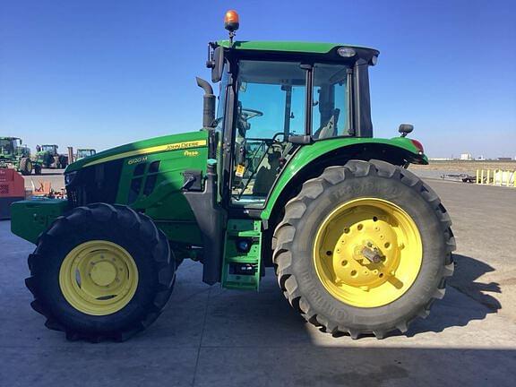 Image of John Deere 6120M equipment image 1