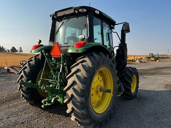 Image of John Deere 6120M equipment image 3