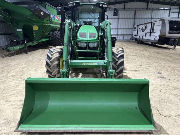 Image of John Deere 6120M equipment image 3