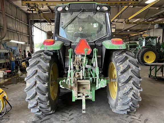 Image of John Deere 6120M equipment image 3