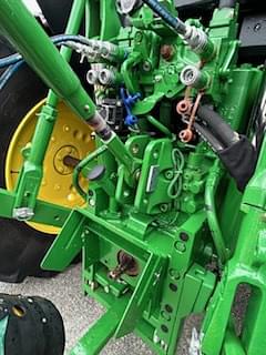 Image of John Deere 6120M equipment image 3