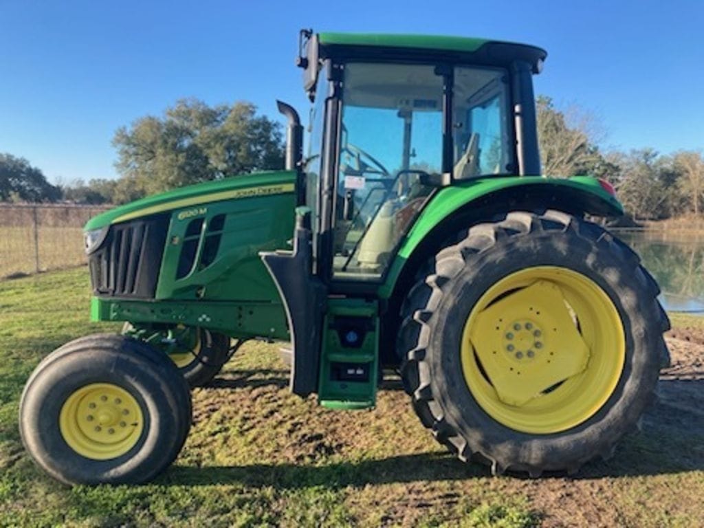 2022 John Deere 6120M Equipment Image0