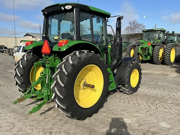 Image of John Deere 6120M equipment image 3